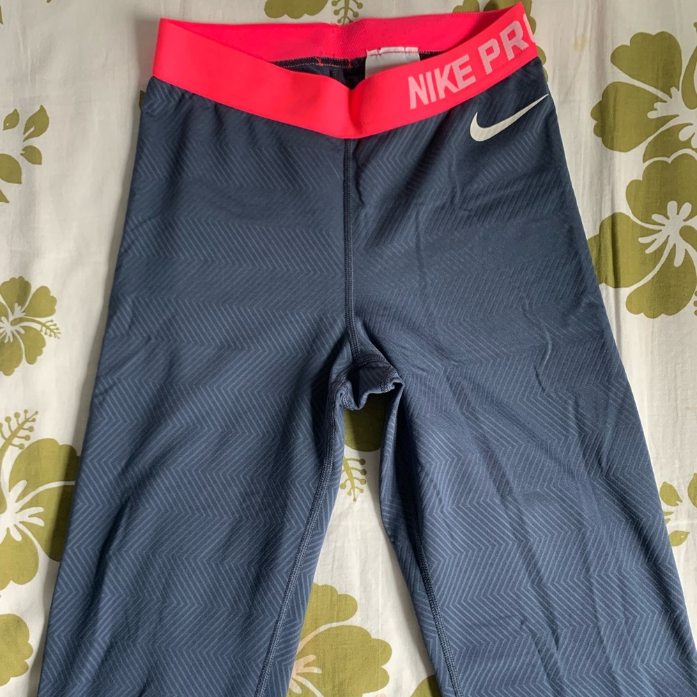 Nike Pro Leggings - image 1